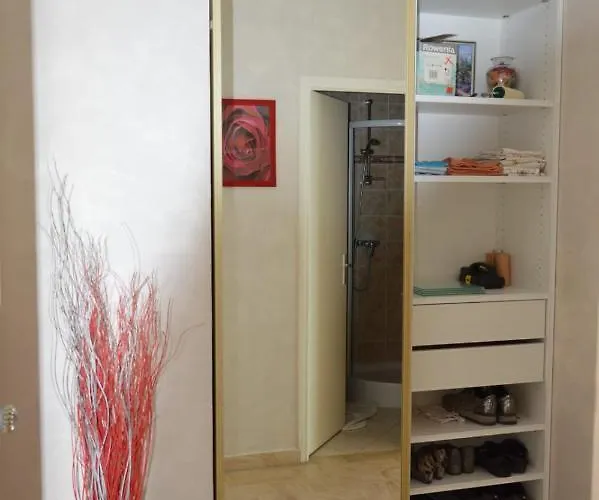 Cozy Cocoon With Balcony Close To The Sea * Cannes